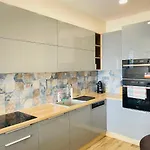 Apartman Panorama Deluxe - Pool & Free Parking Alsóörs