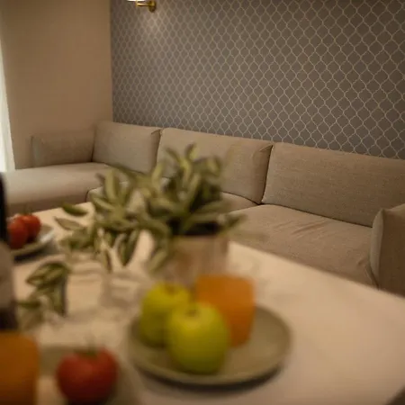 Daire Panorama Deluxe - Pool & Free Parking *