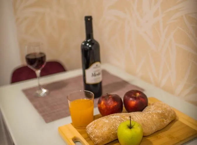Panorama Deluxe - Pool & Free Parking Apartament *