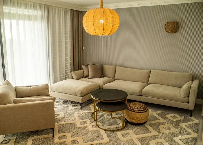 Panorama Deluxe - Pool & Free Parking Apartament *