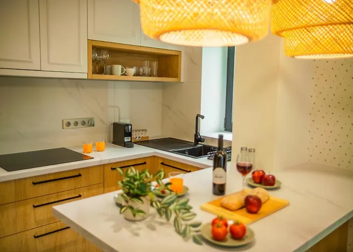 Apartament Panorama Deluxe - Pool & Free Parking Alsóörs